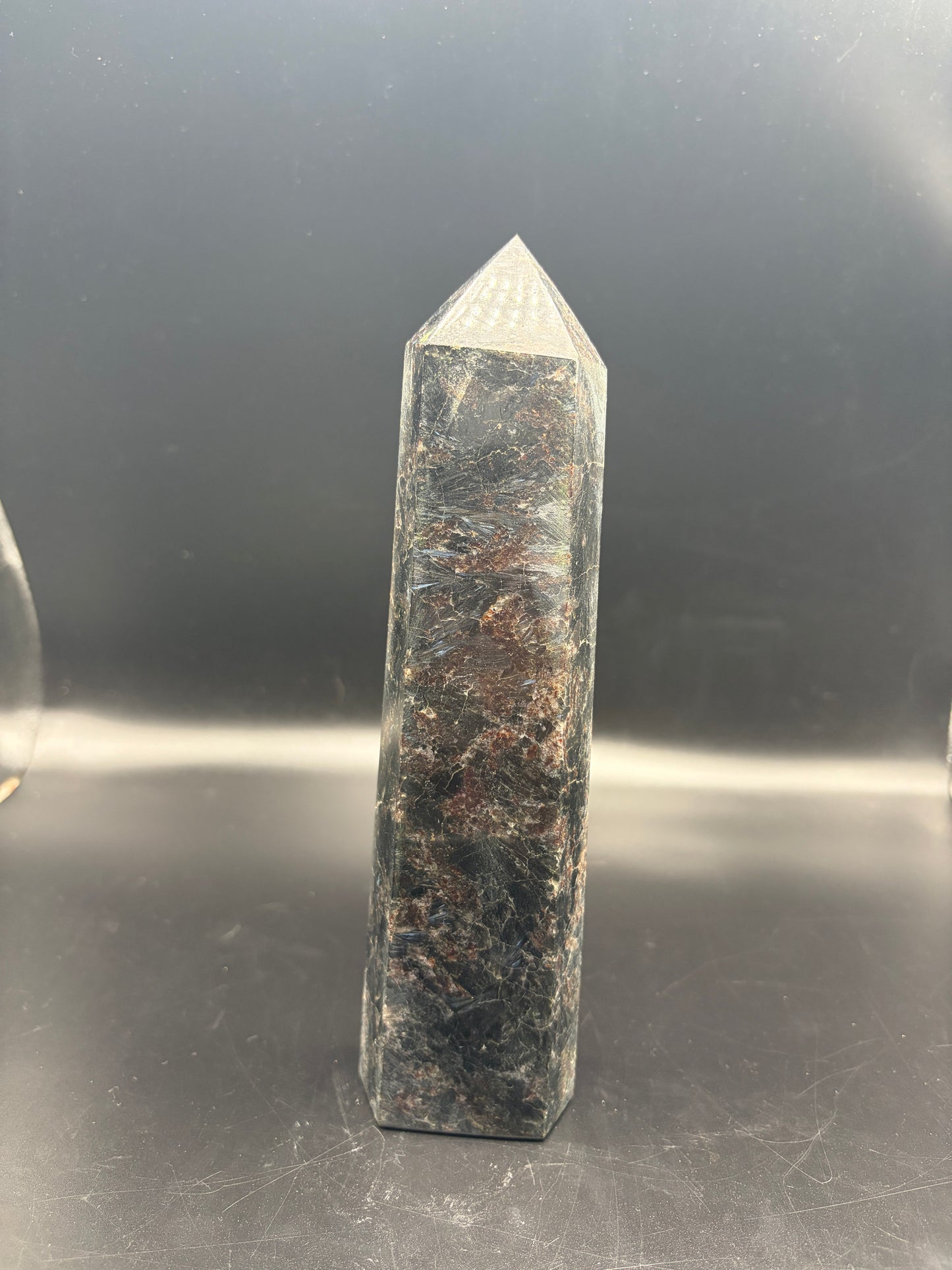 Firework Garnet Crystal Tower 620g (7.5 Inch) – Natural Healing Crystal for Strength, Motivation, Meditation & Home Decor