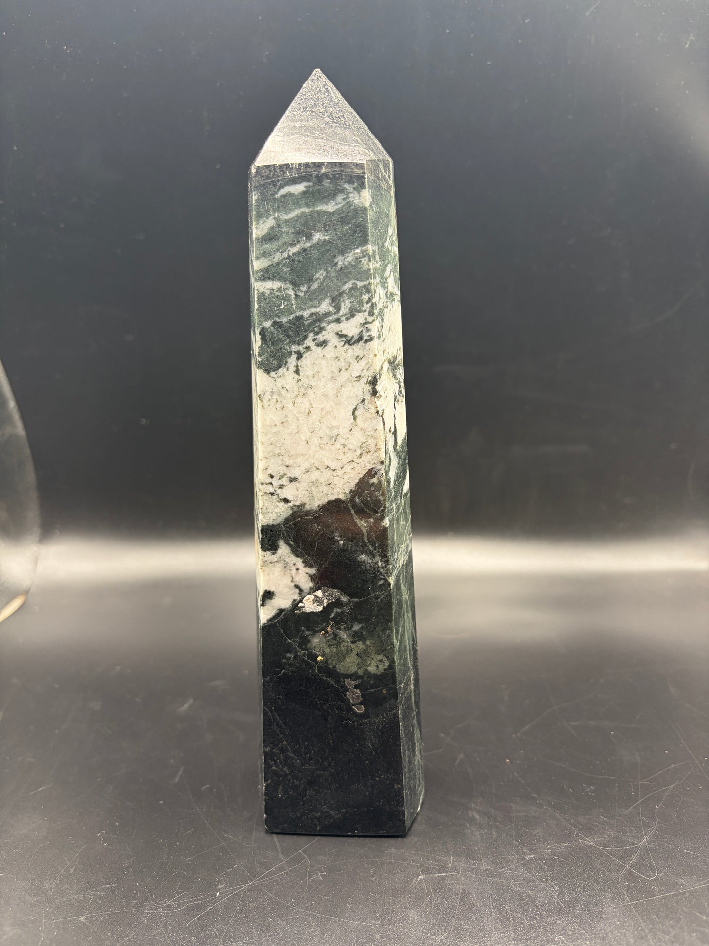 Chrysanthemum Stone Crystal Tower 875g (8.5 Inch) – Natural Healing Crystal for Meditation, Reiki, Positive Energy & Home Decor