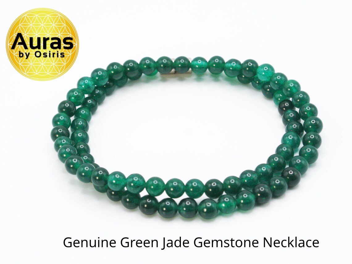 Genuine Green Jade Necklace for Men/Women - Healing Crystal Jewelry with Magnetic Clasp - Gemstone Neckless - Elegant Gift for Her/Him