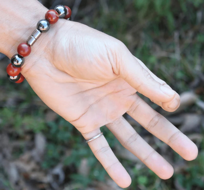 Hematite and Red Jasper Bracelet - A Symbol of Endurance and Vitality