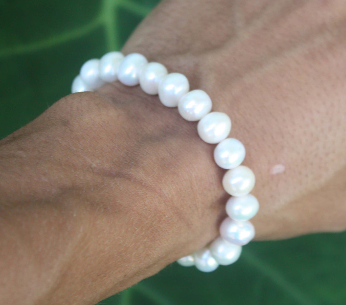 Auras by Osiris Natural Freshwater Pearl Bracelet š¤ | 10mm Genuine Pearl, Inner Wisdom & Purity (Magnetic Clasp)