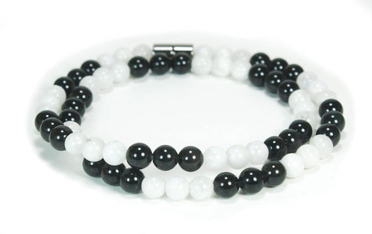 Ying Yang Necklace Genuine Moonstone Obsidian Necklace for Men/Women Healing Crystals and Gemstones Protection Necklaces