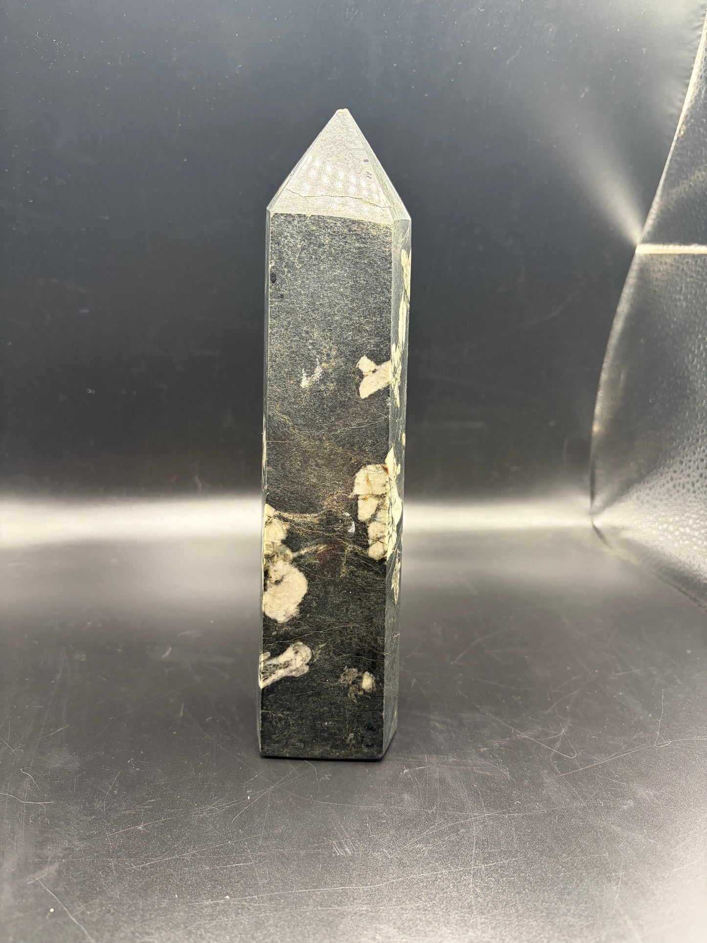 Chrysanthemum Stone Crystal Tower 1150g (8.5 Inch) – Large Polished Healing Crystal for Meditation, Reiki & Home Decor