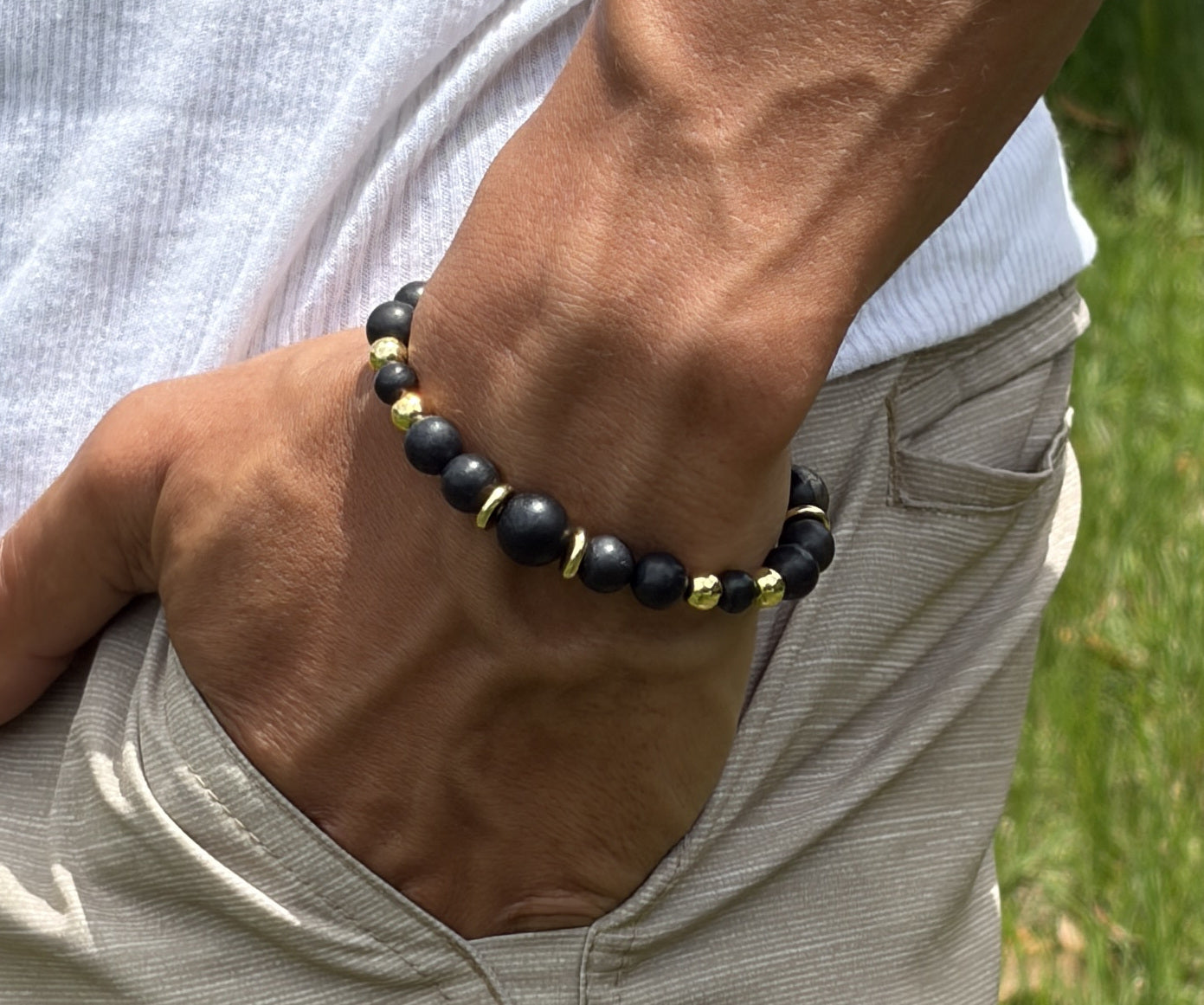 Black Shungite Bracelet with Gold Spacers – Magnetic Clasp Bracelet – Grounding Energy Jewelry