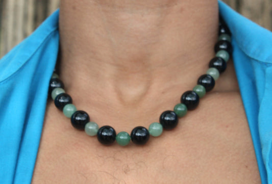 Black Onyx and Green Jade Aventurine Beaded Necklace 19 inch